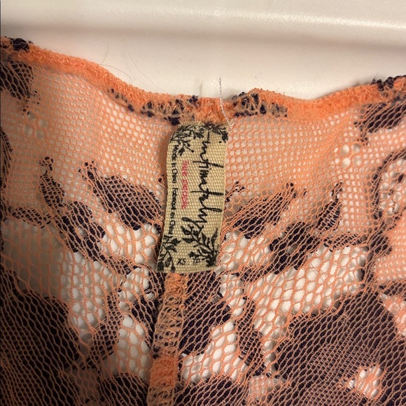 Free People Lace Racerback Bralette Wild Roses Galloon Lace Bralette - Picture 2 of 3